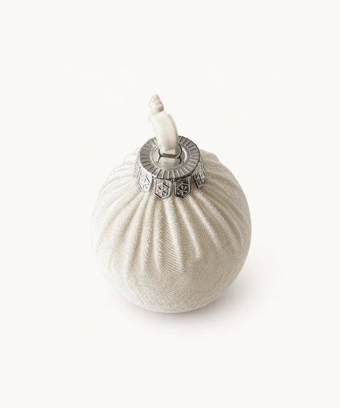 Gathered Fabric Baubles, White, 6 Pieces