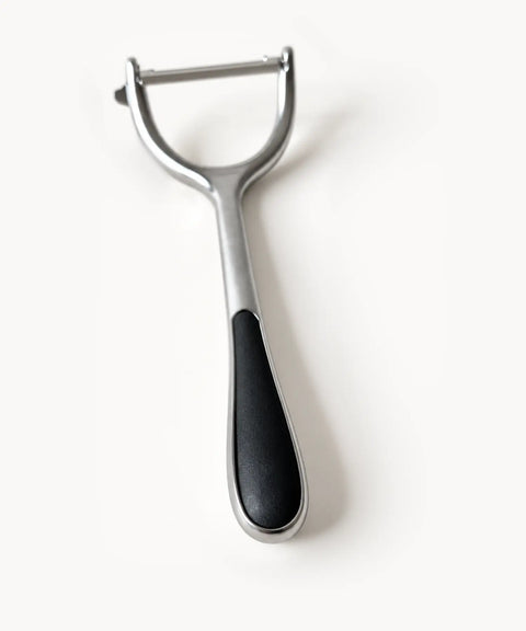 Steel and Rubber Peeler